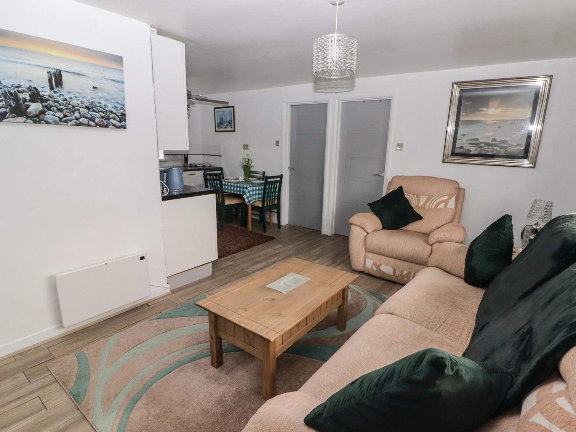 13 Gower Holiday Village Swansea Exteriér fotografie